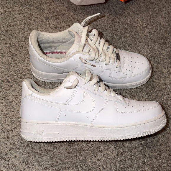 Nike Air Force 1 Low White Sneakers - Picture 2 of 3